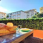 Nestor&Jeeves - Sunset Terrace - Central - Free Parking - Top Floor